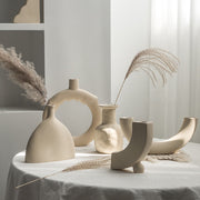 Simplicity Ceramic Vase – Home Decoration Ornament