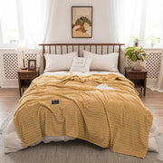 Autumn & Winter Milk Velvet Thickened Yarn-Dyed Blanket