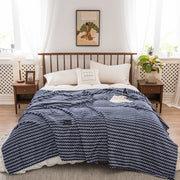 Autumn & Winter Milk Velvet Thickened Yarn-Dyed Blanket